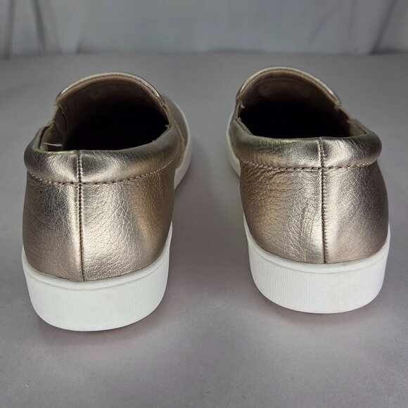 NAT Naturalizer Marianne Slip on Sneaker Shoes (Warm Silver Leather) - Picture 4 of 7